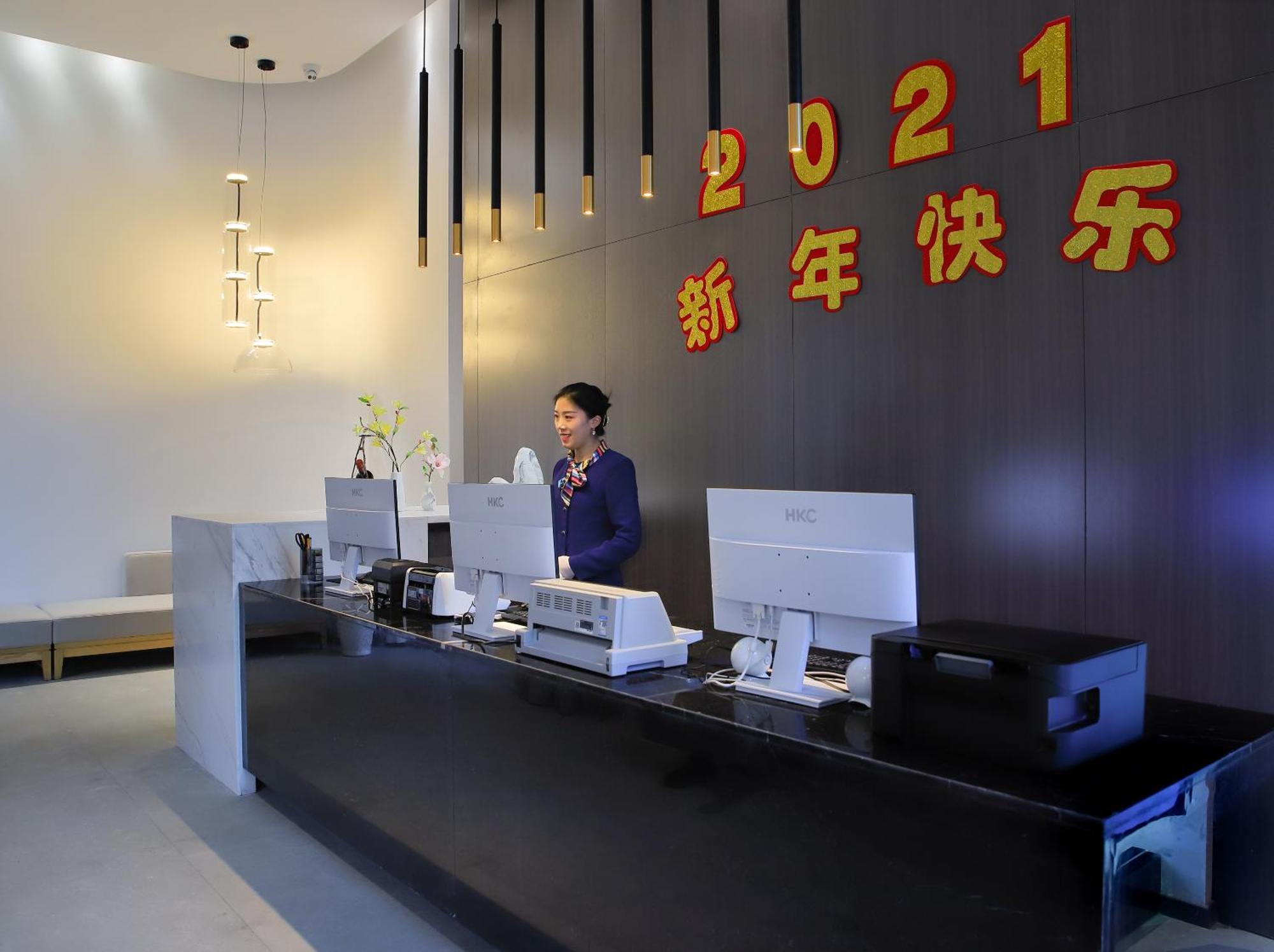 Luzhou Baian Smart Hotel エクステリア 写真